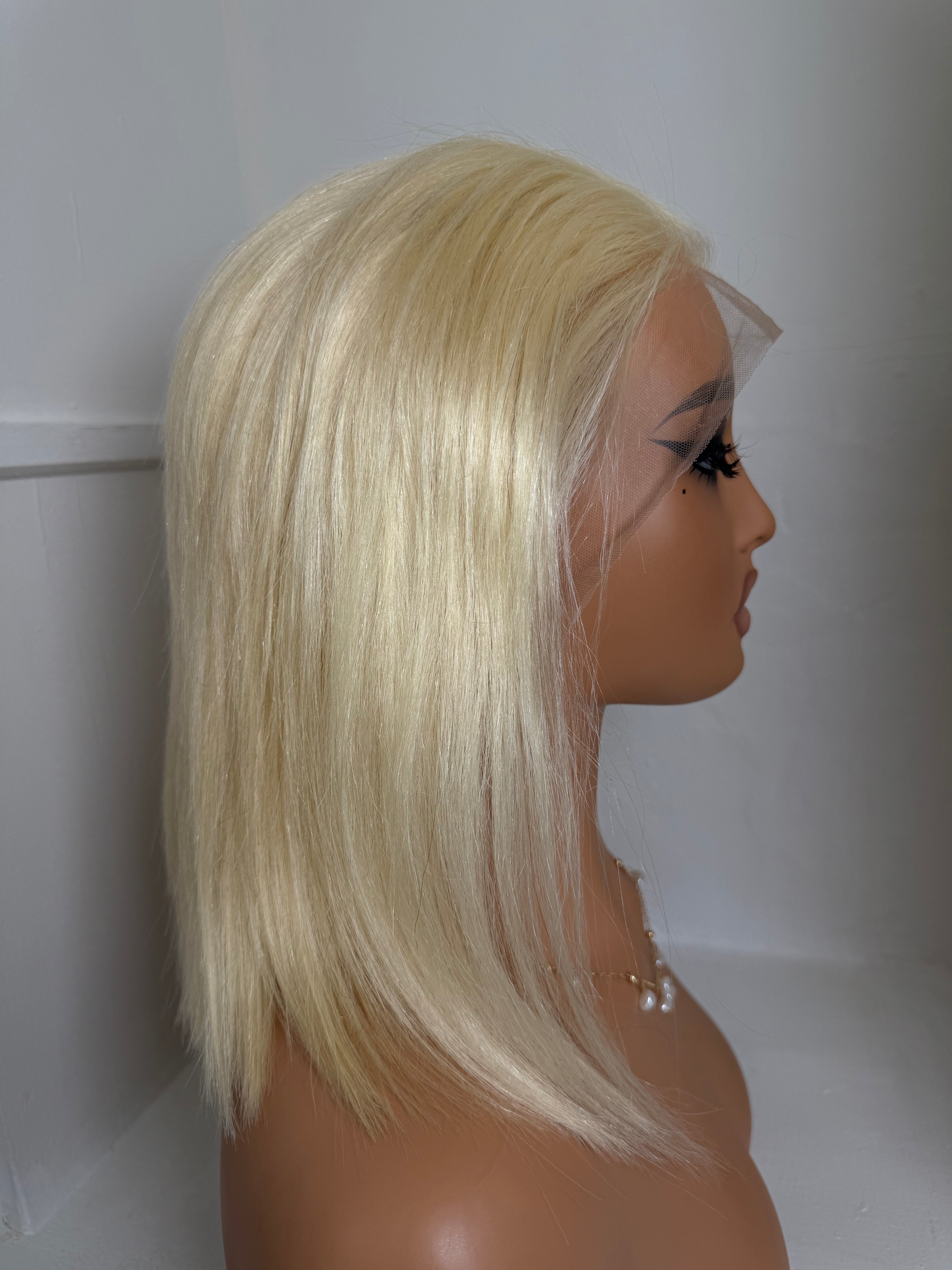 613 straight Bob wig Straight 13*4 Lace front Human Hair 200 density